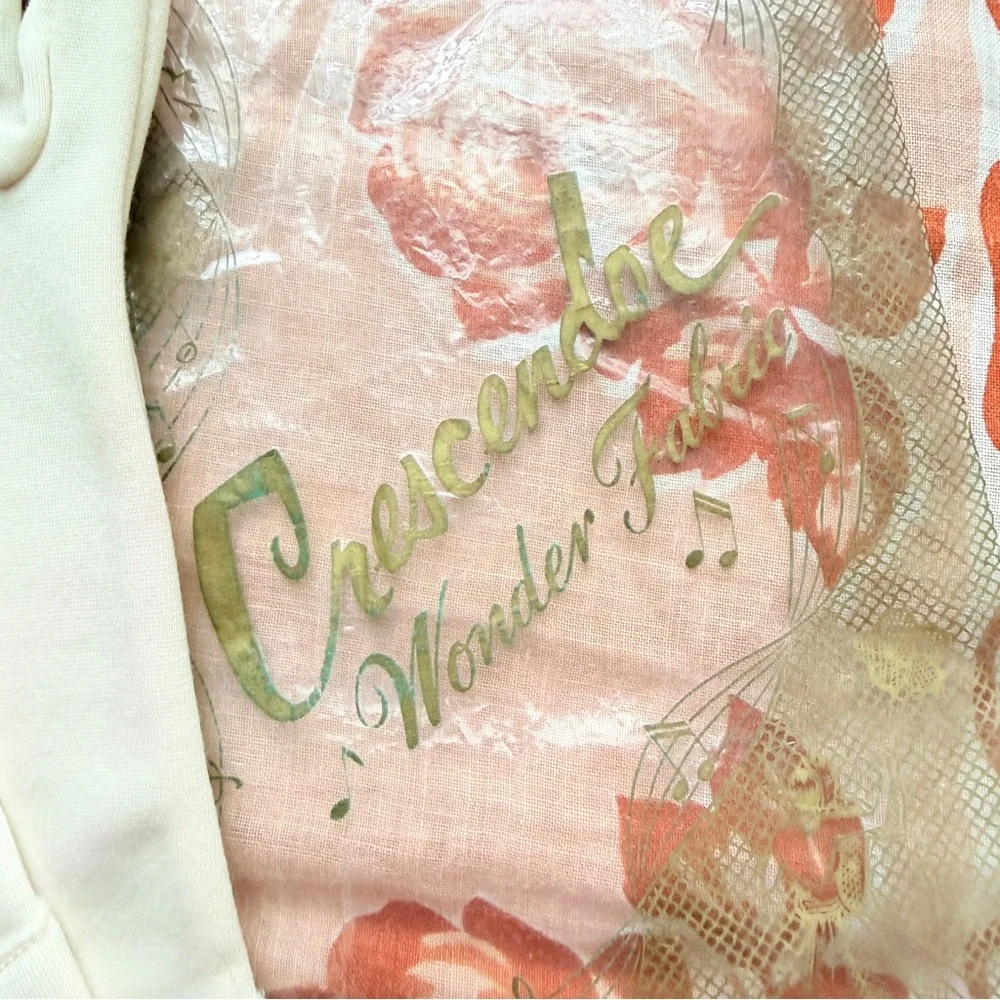 Vintage NWT Gloves With Bow Detail